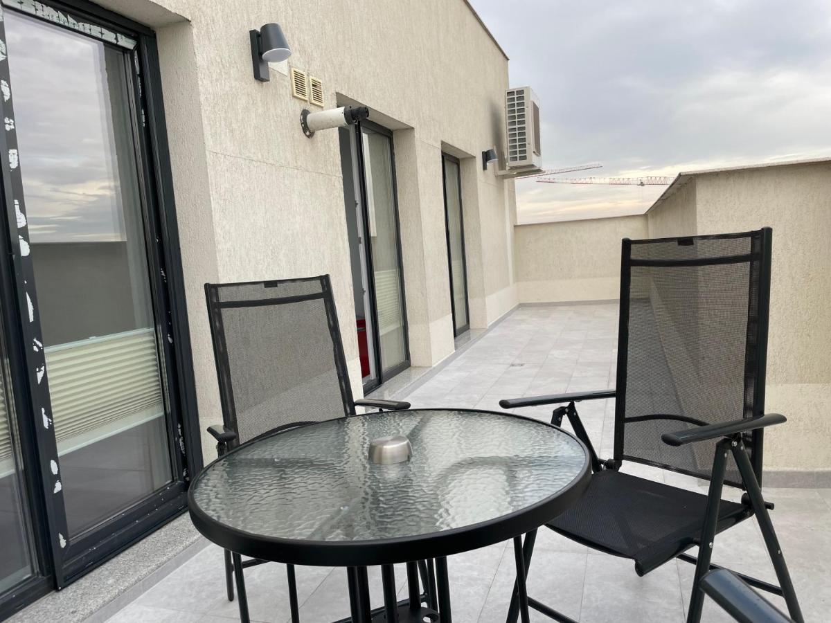 公寓 Unique Penthouse Lakeview W19 *