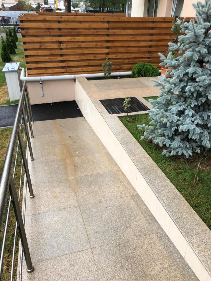 Unique Penthouse Lakeview W19 Appartement Bucarest